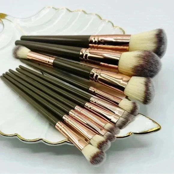 Makeup Brushes 10 pcs set - Picture 1 of 5